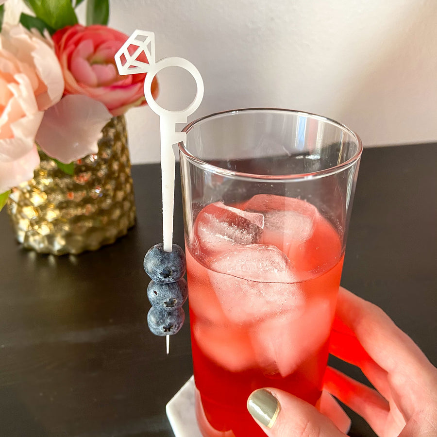 Wedding cocktail stirrer diamond ring Swizzly drink marker and cocktail pick to garnish drinks at wedding cocktail hour
